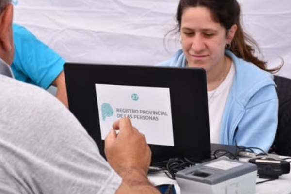CONTINÚAN LOS OPERATIVOS DE DOCUMENTACIÓN EN MORÓN