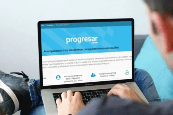 CONTINÚAN LAS INSCRIPCIONES A LAS BECAS PROGRESAR 2025